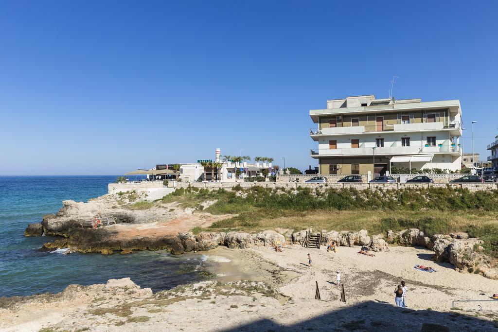 Casetta Sul Mare A Монополи Экстерьер фото